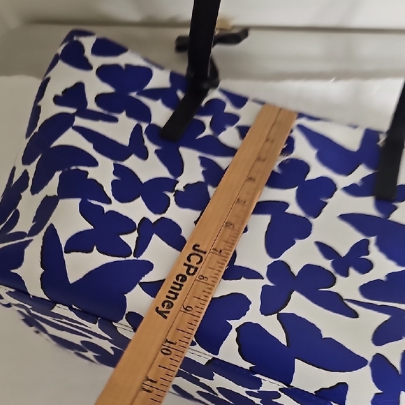 KATE SPADE🔥🔥HOST PICK🔥🔥 Large Butterfly Print Tote Bag - Picture 8 of 13
